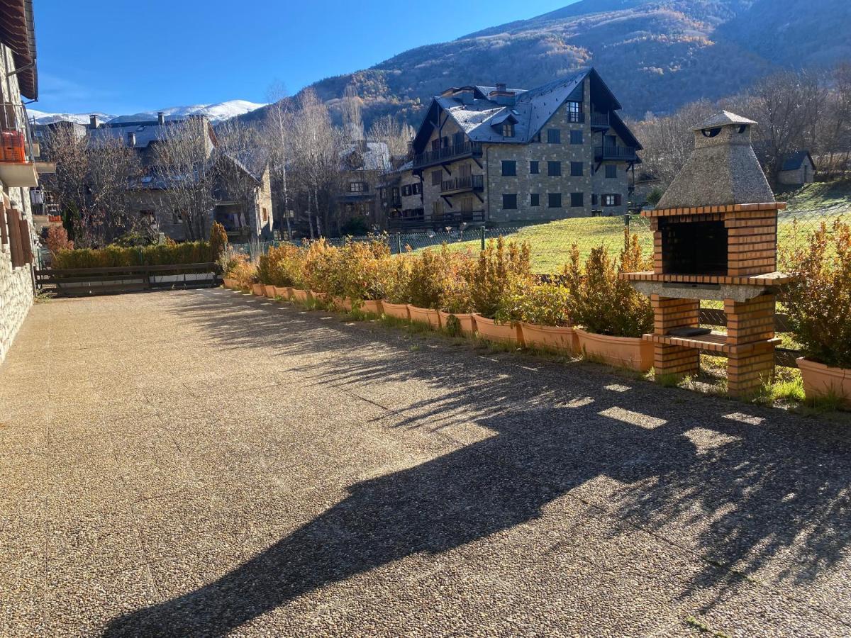 에리스테 Check-In Casas Cumbre De Benasque 아파트 외부 사진